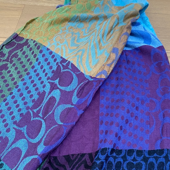 Coach Multicolor Signature Scarf - Picture 8 of 9